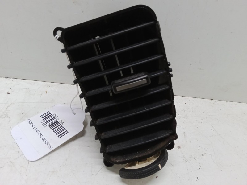 Recambio de aireador central derecho para kia rio ii (jb) 1.4 16v referencia OEM IAM   