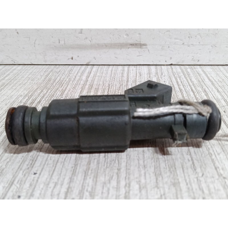 Recambio de inyector para seat ibiza ii (6k1) 1.4 i referencia OEM IAM   