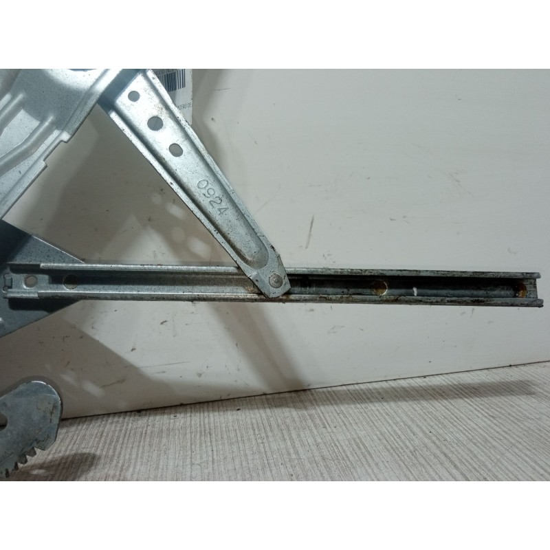 Recambio de elevalunas electrico delantero derecho para renault kangoo (kc0/1_) 1.5 dci (kc07) referencia OEM IAM 400664T7  