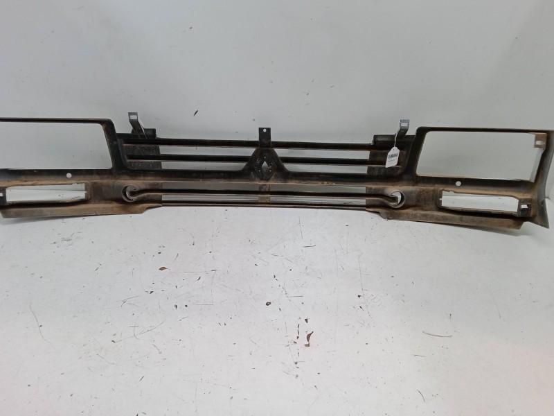 Recambio de rejillas capo para renault trafic autobús (t_, p_, v_) 2.1 d referencia OEM IAM   