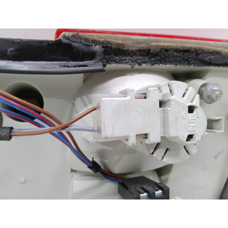 Recambio de piloto trasero porton izquierdo para audi a6 c4 avant (4a5) 2.6 quattro referencia OEM IAM   