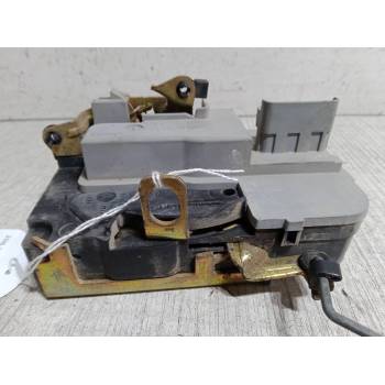 CERRADURA PUERTA DELANTERA IZQUIERDA 