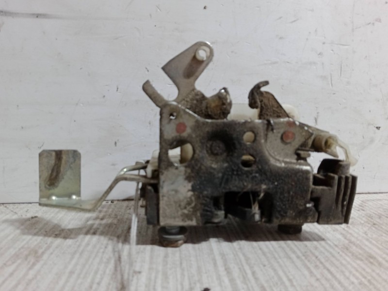 Recambio de cerradura puerta delantera izquierda para fiat ducato furgoneta (230_) 1.9 d referencia OEM IAM   