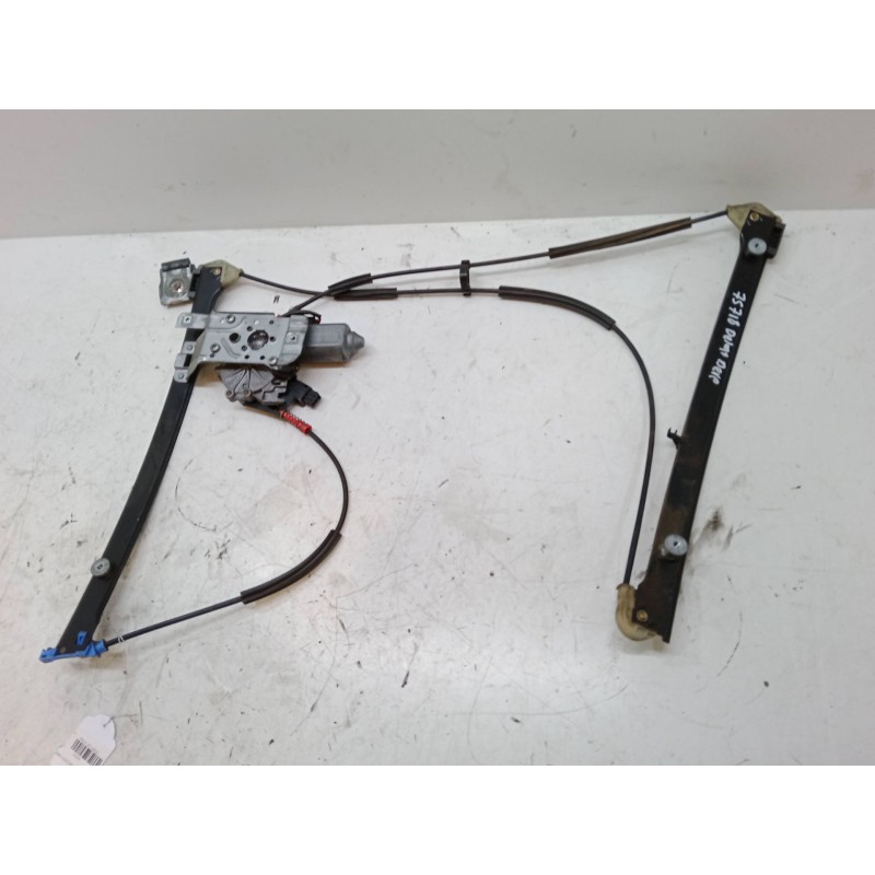 Recambio de elevalunas electrico delantero derecho para volkswagen polo iii (6n1) 45 1.0 referencia OEM IAM   