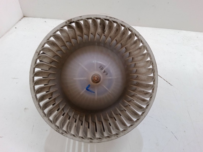 Recambio de motor calefaccion para chevrolet aveo / kalos hatchback (t200) 1.4 16v referencia OEM IAM   