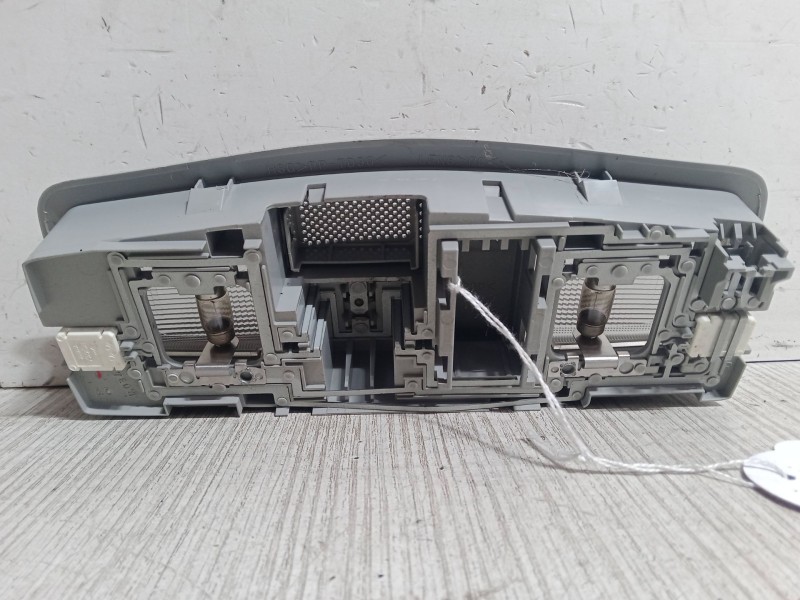 Recambio de luz interior delantera para citroën c-crosser (vu_, vv_) 2.2 hdi referencia OEM IAM   