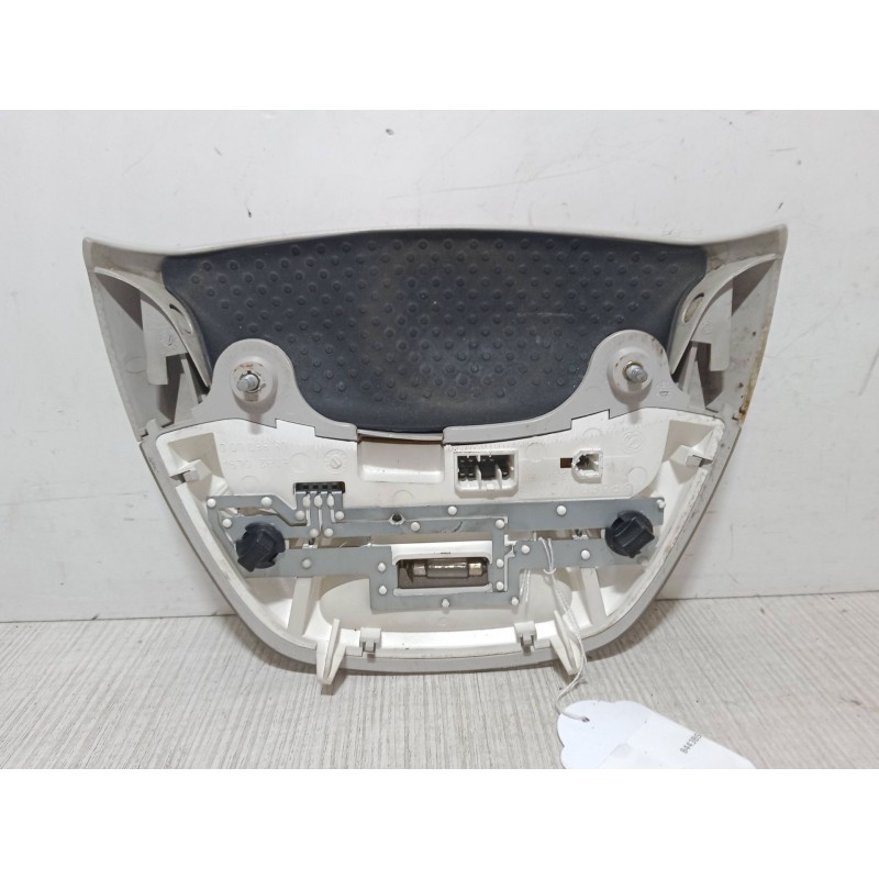 Recambio de luz interior delantera para fiat stilo (192_) 1.9 jtd (192_xe1a) referencia OEM IAM 08860000  
