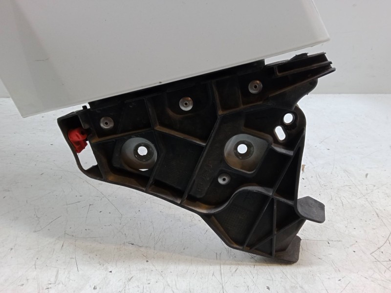 Recambio de aleta delantera derecha para opel astra j (p10) 1.6 (68) referencia OEM IAM   