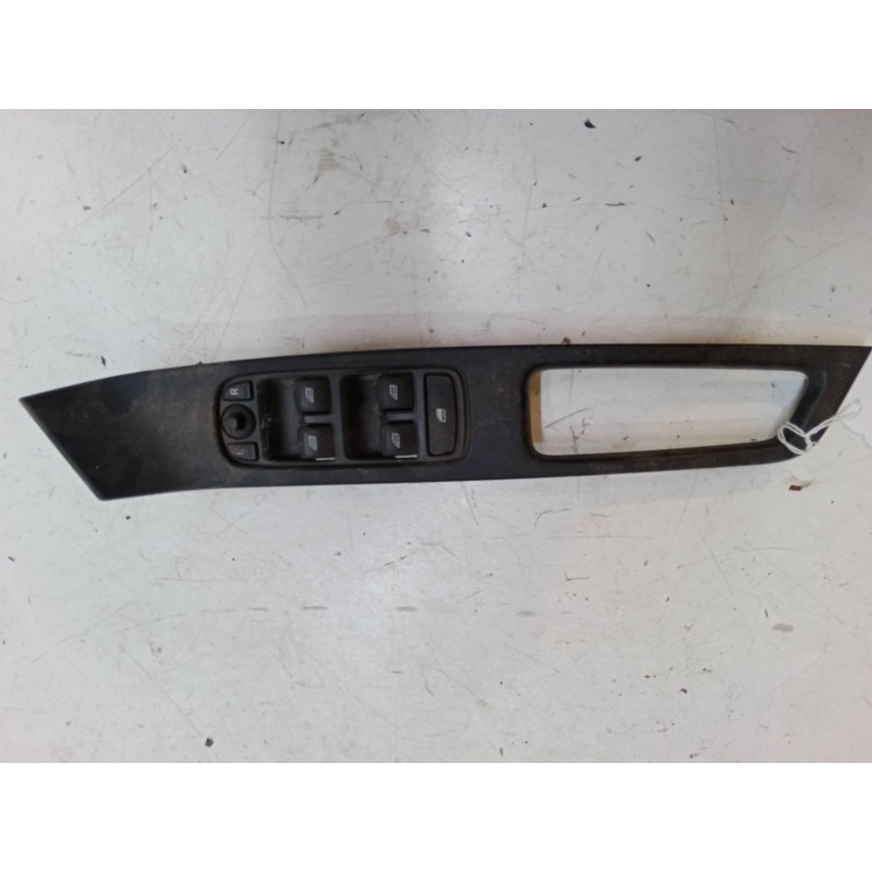 Recambio de mando elevalunas delantero izquierdo para volvo s60 ii (134) d3 referencia OEM IAM   