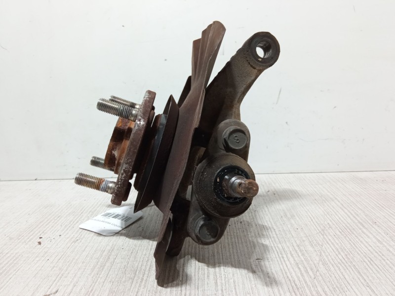 Recambio de mangueta delantera izquierda para kia rio ii (jb) 1.4 16v referencia OEM IAM   