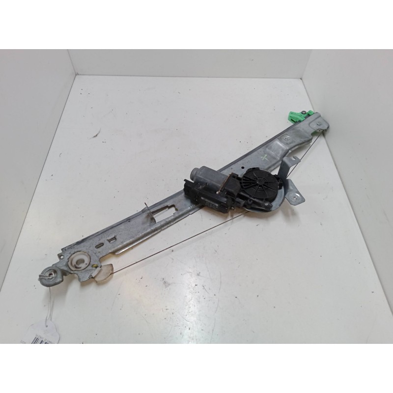 Recambio de elevalunas electrico delantero derecho para renault scénic ii (jm0/1_) 1.6 16v (jm1r) referencia OEM IAM 440726J4  