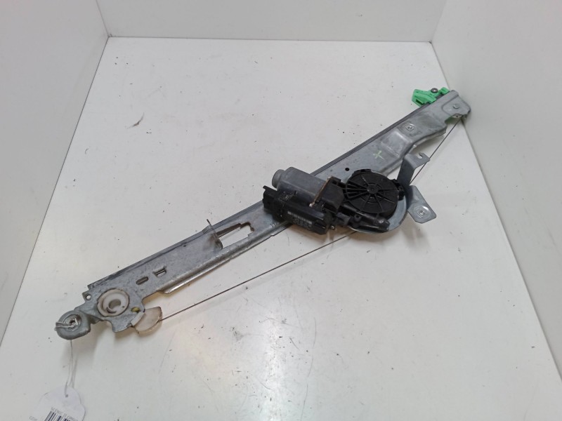 Recambio de elevalunas electrico delantero derecho para renault scénic ii (jm0/1_) 1.6 16v (jm1r) referencia OEM IAM 440726J4  