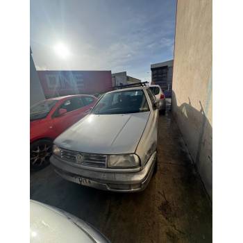 VOLKSWAGEN VENTO (1H2) de desguace