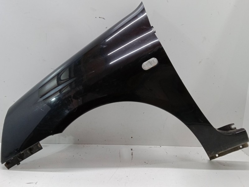 Recambio de aleta delantera izquierda para renault clio ii (bb_, cb_) 1.2 16v (bb05, bb0w, bb11, bb27, bb2t, bb2u, bb2v, cb05,..