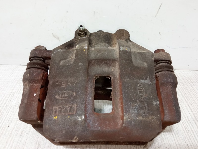 Recambio de pinza freno delantera derecha para kia rio ii (jb) 1.4 16v referencia OEM IAM   