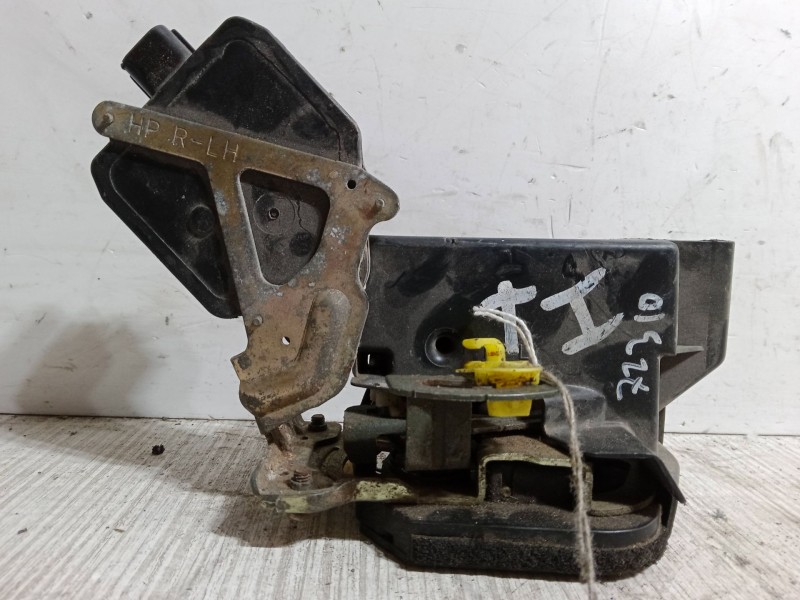 Recambio de cerradura puerta trasera izquierda para hyundai terracan (hp) 2.9 crdi 4wd referencia OEM IAM   