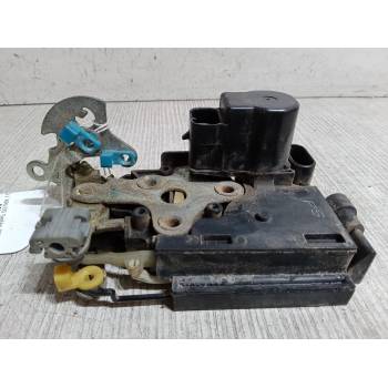 CERRADURA PUERTA DELANTERA IZQUIERDA 