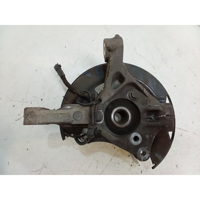 Recambio de mangueta delantera derecha para opel astra j (p10) 1.6 (68) referencia OEM IAM   