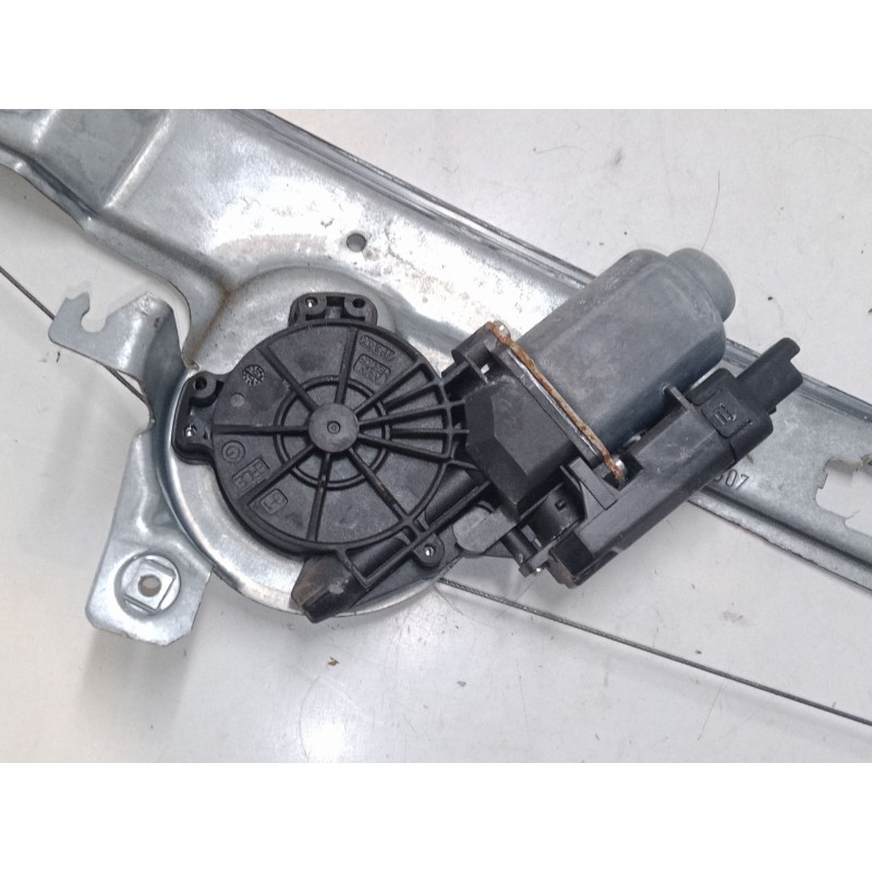 Recambio de elevalunas electrico delantero izquierdo para renault scénic ii (jm0/1_) 1.6 16v (jm1r) referencia OEM IAM   