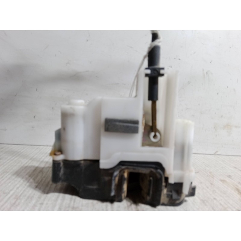 Recambio de cerradura puerta delantera derecha para fiat panda / panda classic (169_) 1.3 d multijet (169.axc1a) referencia OEM 