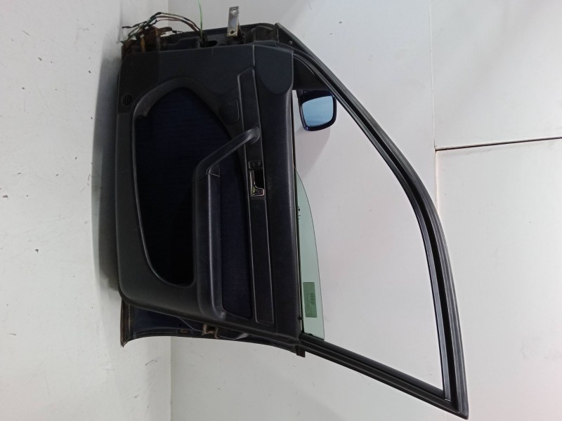 Recambio de puerta delantera derecha para audi a6 c4 avant (4a5) 2.6 quattro referencia OEM IAM   