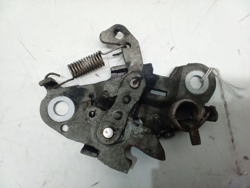 Recambio de cerradura capo para peugeot 106 ii (1a_, 1c_) 1.1 i referencia OEM IAM   