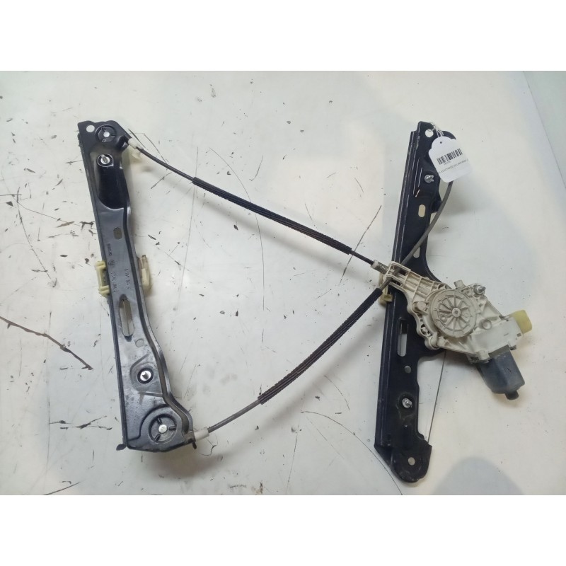 Recambio de elevalunas electrico delantero izquierdo para bmw 1 (e87) 118 d referencia OEM IAM 7067795S  7138465E