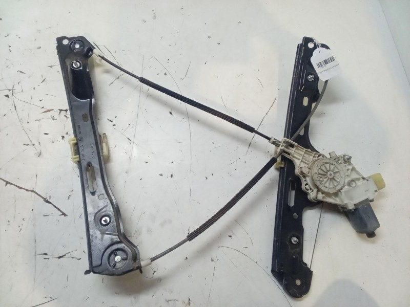 Recambio de elevalunas electrico delantero izquierdo para bmw 1 (e87) 118 d referencia OEM IAM 7067795S  7138465E