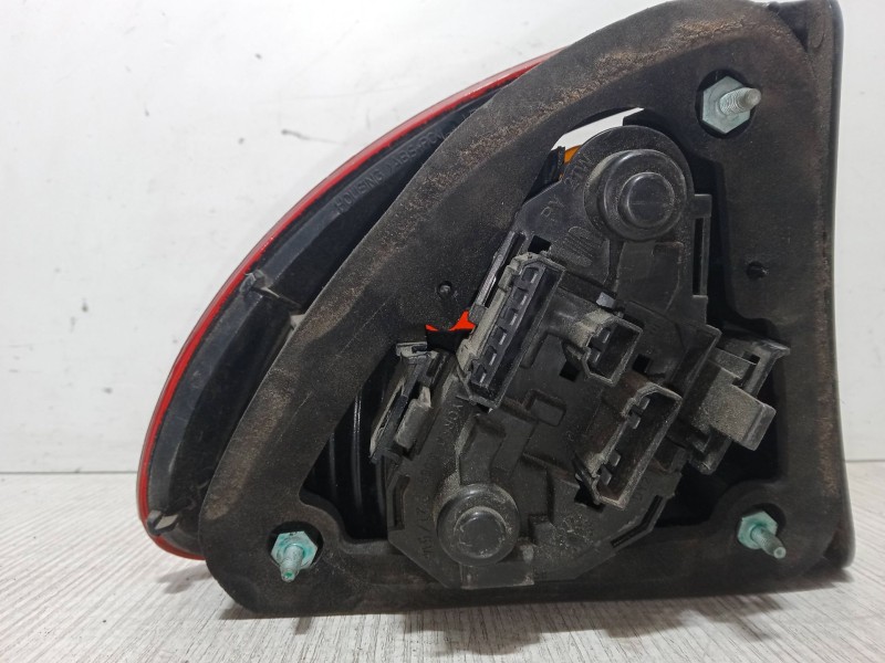 Recambio de piloto trasero derecho para seat leon (1m1) 1.6 16 v referencia OEM IAM IM6945258  