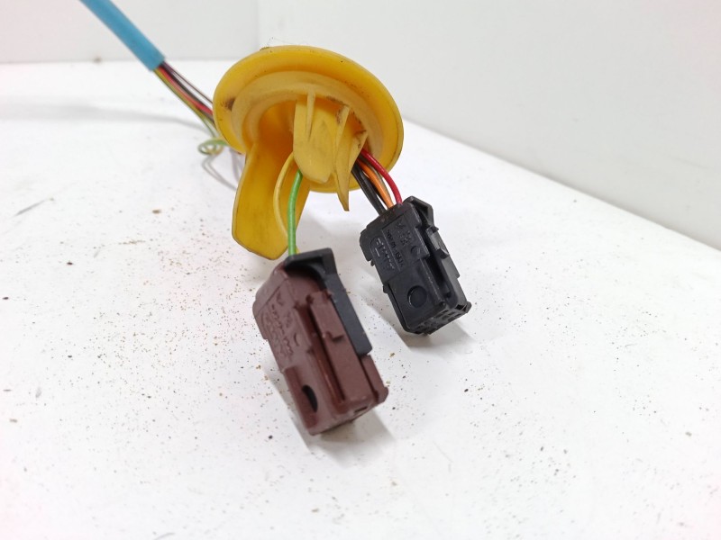 Recambio de retrovisor electrico izquierdo para peugeot 308 cc (4b_) 1.6 16v referencia OEM IAM   