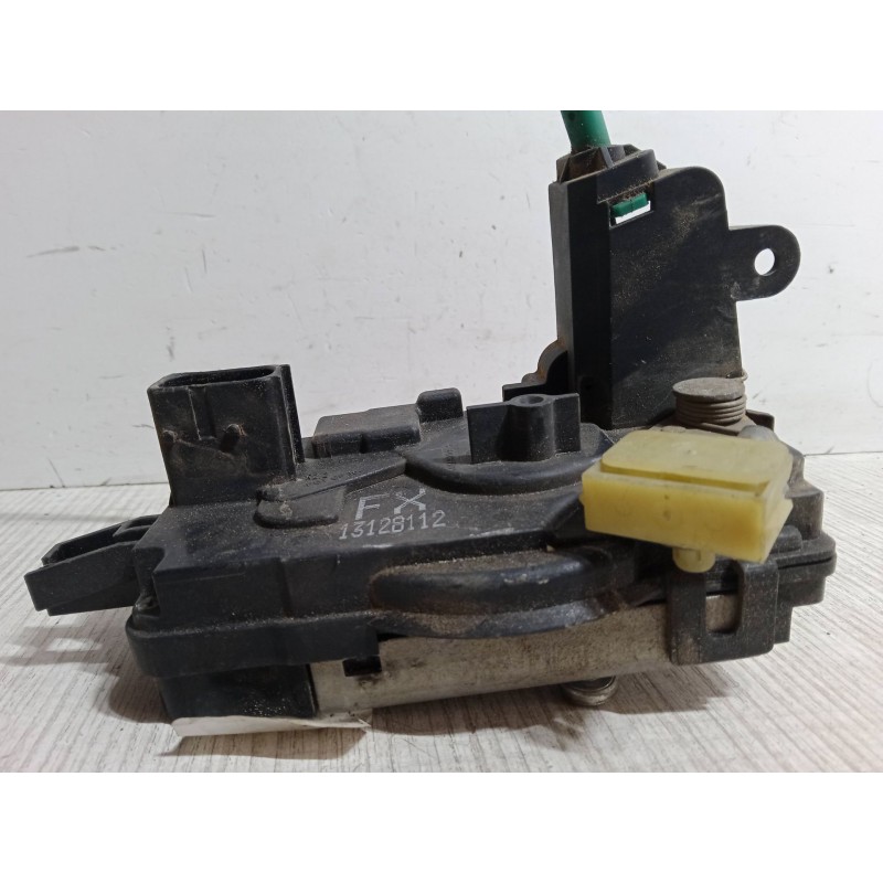 Recambio de cerradura puerta delantera derecha para opel astra h gtc (a04) 1.7 cdti (l08) referencia OEM IAM   