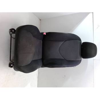 ASIENTO DELANTERO IZQUIERDO 