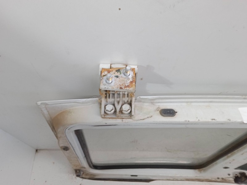 Recambio de porton trasero izquierdo para renault trafic autobús (t_, p_, v_) 2.1 d referencia OEM IAM   