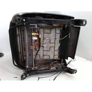 ASIENTO DELANTERO IZQUIERDO 
