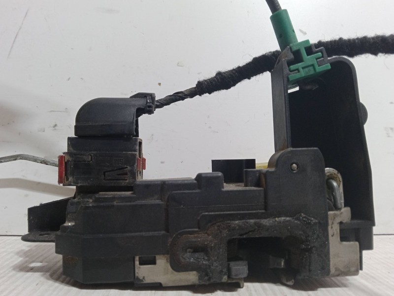 Recambio de cerradura puerta delantera izquierda para opel astra h gtc (a04) 1.7 cdti (l08) referencia OEM IAM   