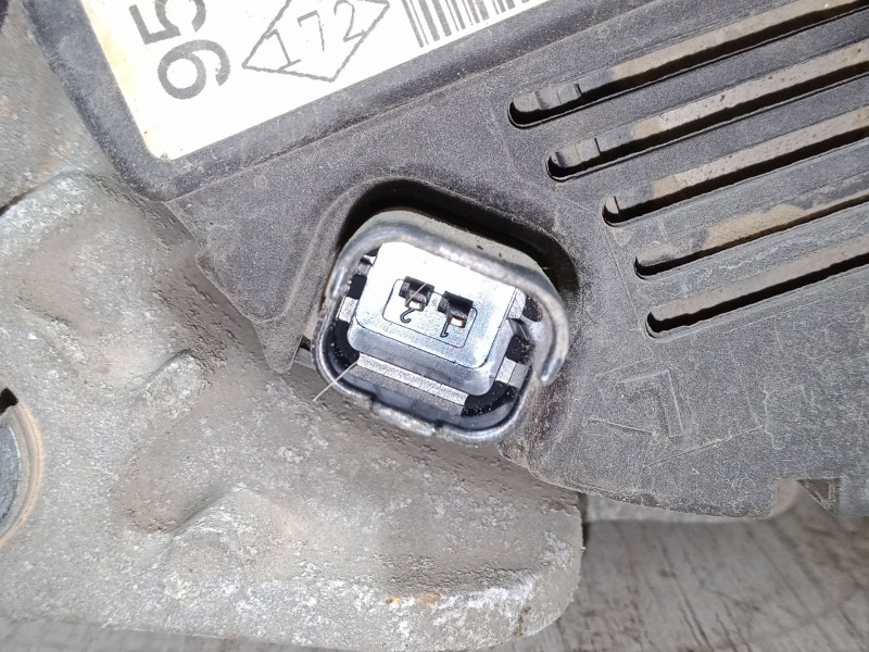 Recambio de alternador para renault clio ii (bb_, cb_) 1.2 16v (bb05, bb0w, bb11, bb27, bb2t, bb2u, bb2v, cb05,... referencia OE