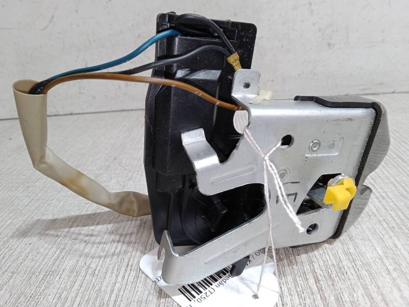CERRADURA MALETERO / PORTON 
