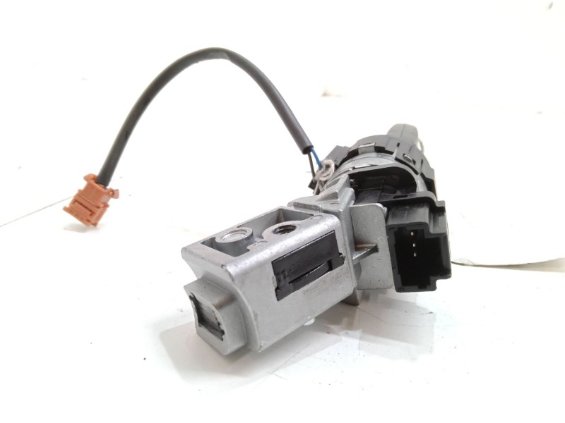 Recambio de clausor para peugeot 308 cc (4b_) 1.6 16v referencia OEM IAM   36410600