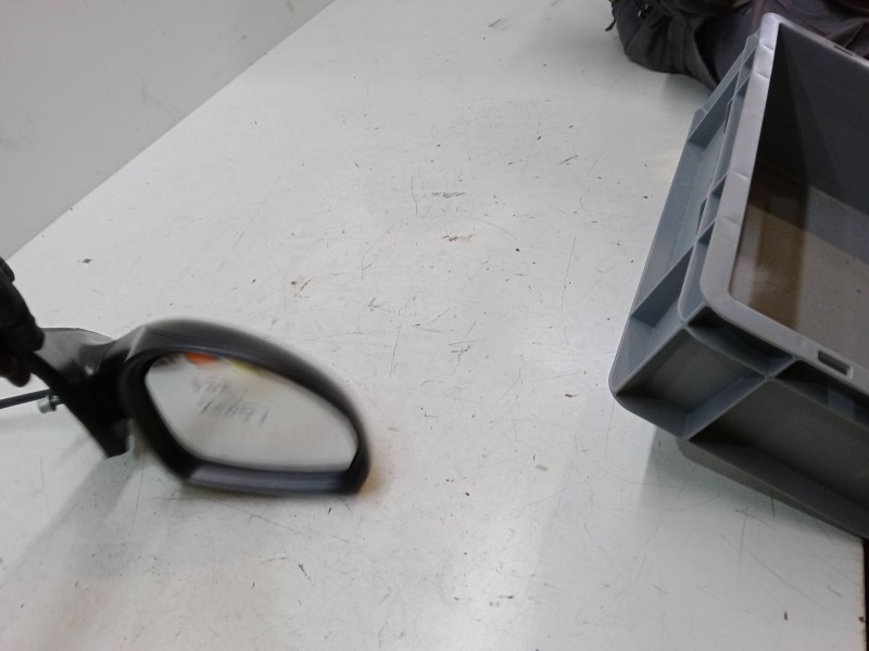 Recambio de retrovisor derecho para seat ibiza iii (6l1) 1.4 16v referencia OEM IAM   