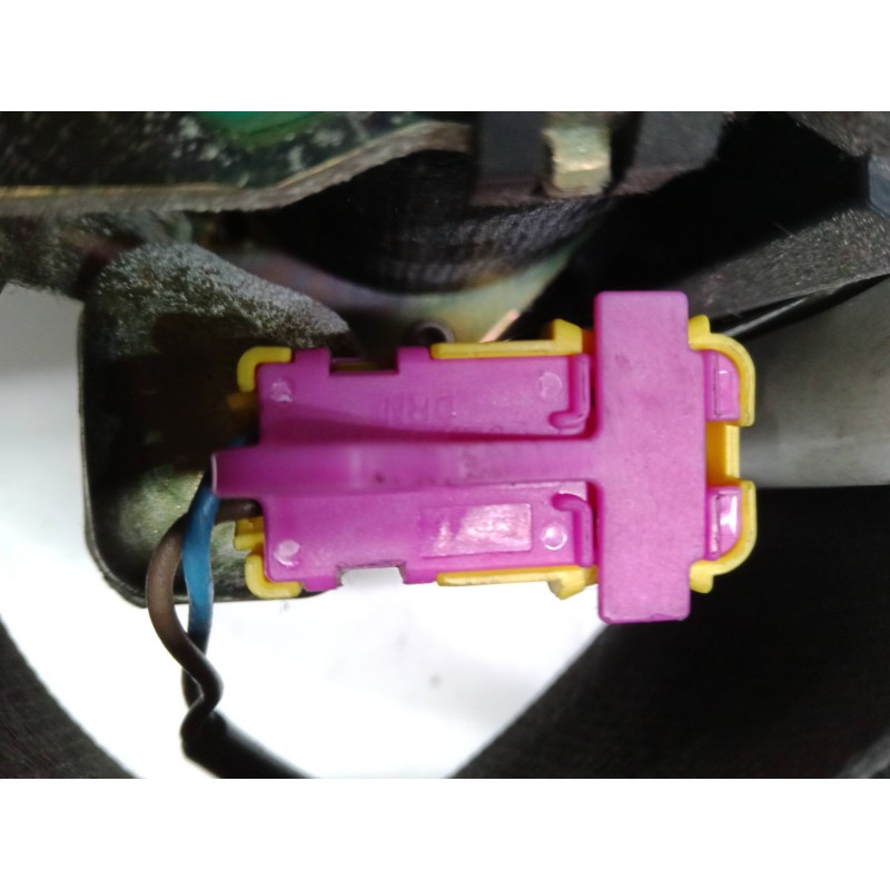 Recambio de cinturon con pretensor delantero derecho para volkswagen golf iv (1j1) 1.9 tdi referencia OEM IAM   