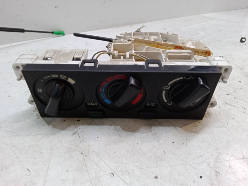 Recambio de mando calefaccion / a/a para nissan almera i hatchback (n15) 1.4 referencia OEM IAM   