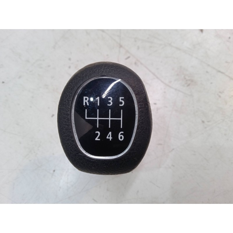 Recambio de pomo palanca cambio para bmw 1 (e87) 118 d referencia OEM IAM   