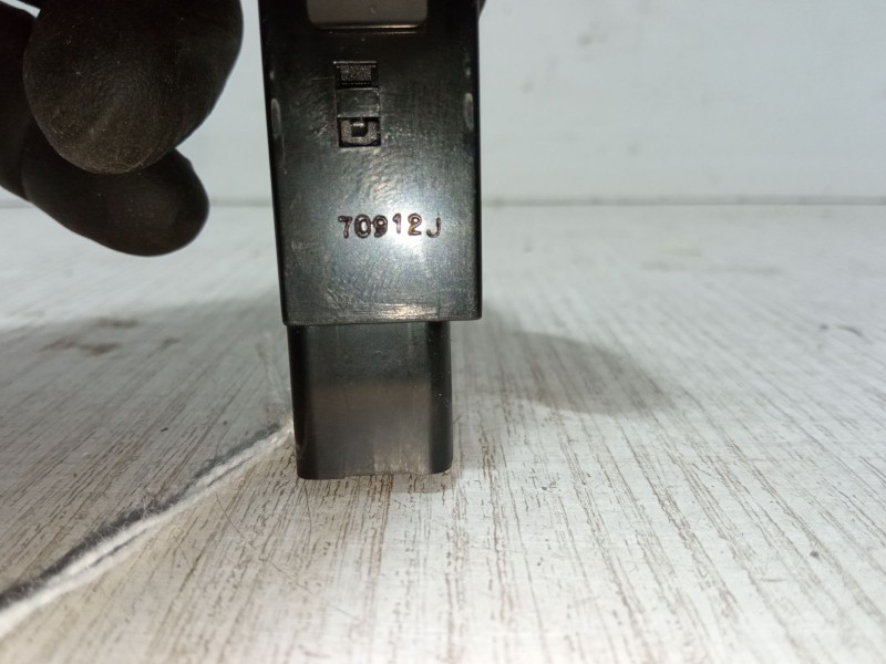 Recambio de warning para kia rio ii (jb) 1.4 16v referencia OEM IAM 70912J  