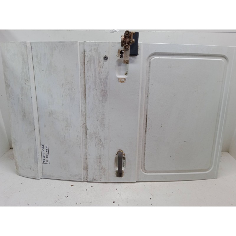 Recambio de puerta lateral corredera derecha para renault trafic autobús (t_, p_, v_) 2.1 d referencia OEM IAM   