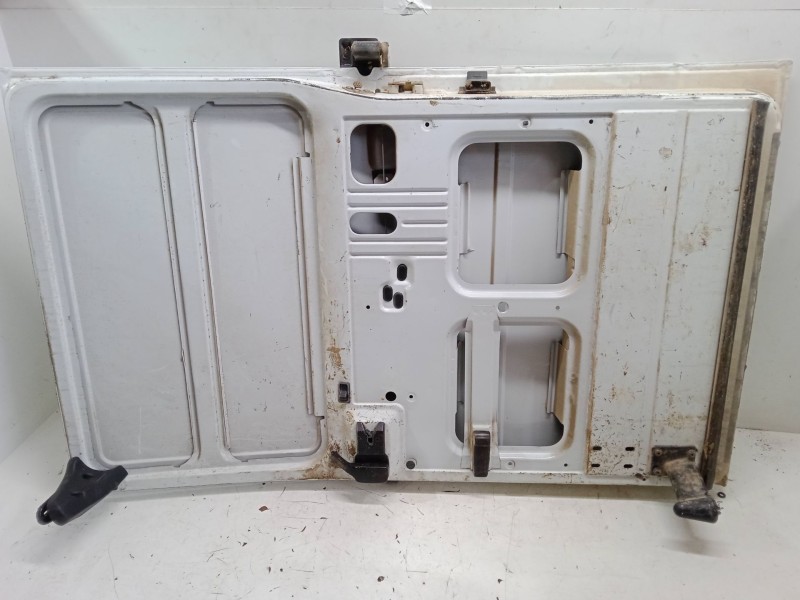 Recambio de puerta lateral corredera derecha para renault trafic autobús (t_, p_, v_) 2.1 d referencia OEM IAM   