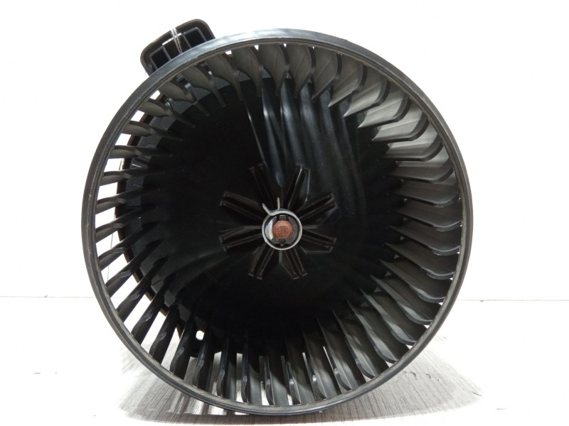 Recambio de motor calefaccion para kia rio ii (jb) 1.4 16v referencia OEM IAM   