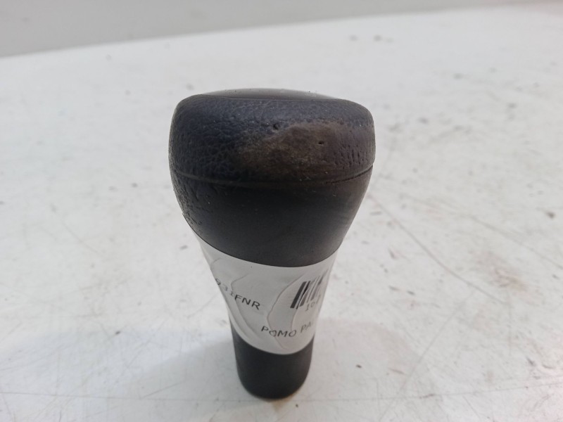 Recambio de pomo palanca cambio para bmw 1 (e87) 118 d referencia OEM IAM   
