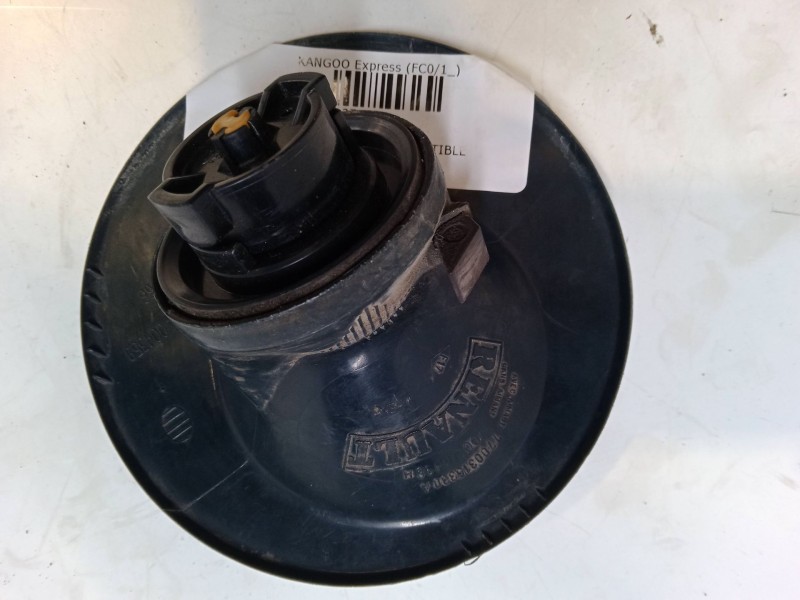 Recambio de tapa exterior combustible para renault kangoo express (fc0/1_) 1.2 (fc01, fc0a, fc0f) referencia OEM IAM   