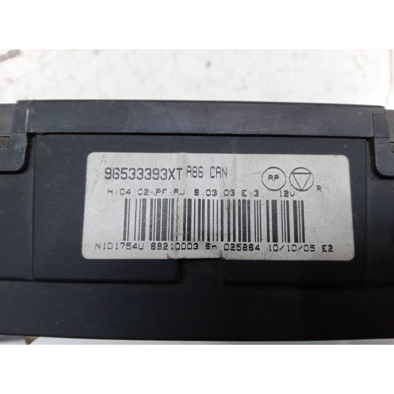 Recambio de mando climatizador para citroën c3 i (fc_, fn_) 1.4 hdi referencia OEM IAM 96533393XT 69210003 N101754U