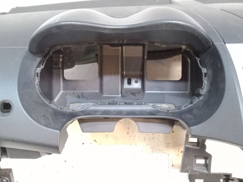 Recambio de salpicadero para citroën c-crosser (vu_, vv_) 2.2 hdi referencia OEM IAM   